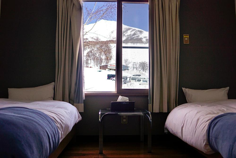 Annupuri Mountain View Lodge Нісеко Екстер'єр фото